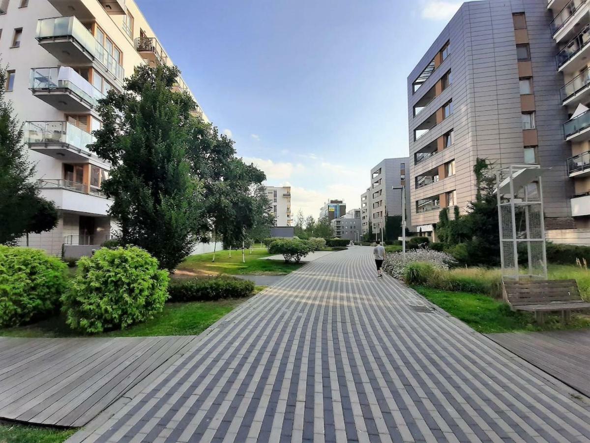 Airport Residence Amber Varşovia Exterior foto